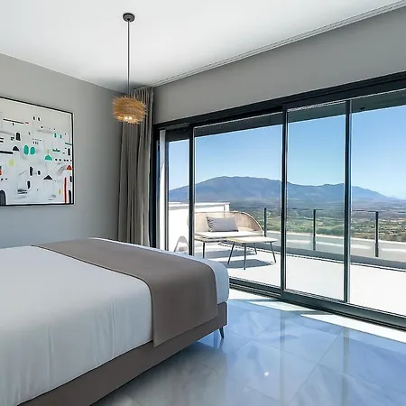 La Mairena Hills&seaview